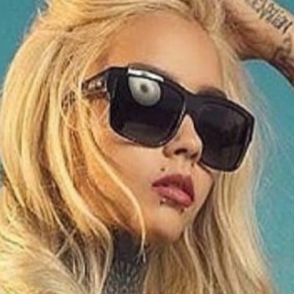 FREE FLYING Fly Girls Sunglasses 🖤 - Picture 14 of 17